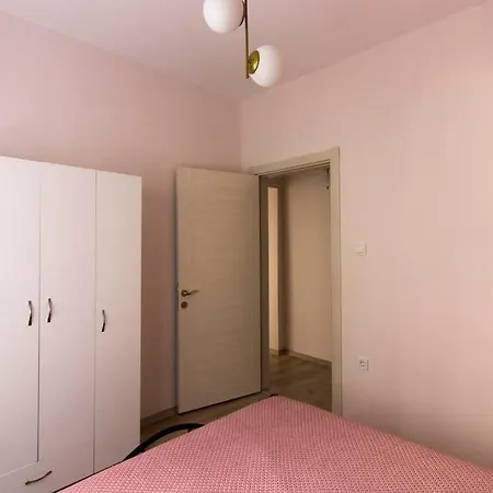 Apartment Soft Modern Inspiring Flat In The Center Of Moda