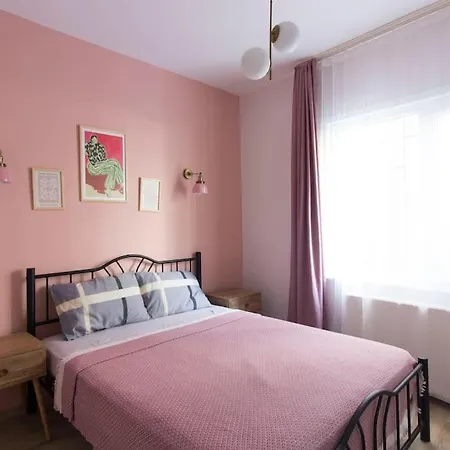 Soft Modern Inspiring Flat In The Center Of Moda *