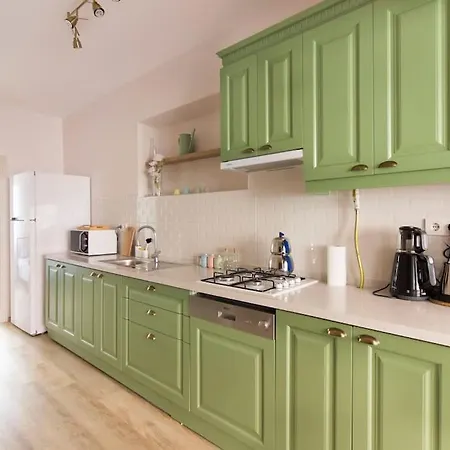 Soft Modern Inspiring Flat In The Center Of Moda * Istanbul